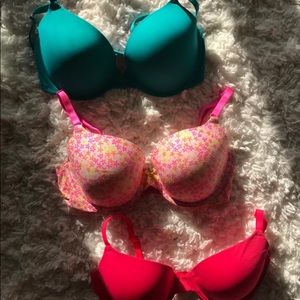 34D New Victoria’s Secret Pink Bras